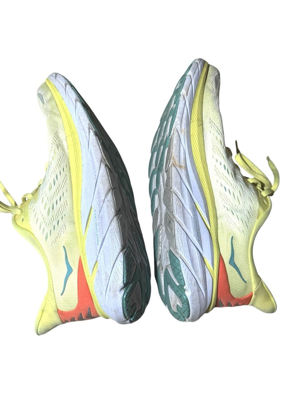 Hoka One One Clifton 8 Yellow Pear Sweet Corn women's size 9 Running Sneakers - Picture 5 of 13